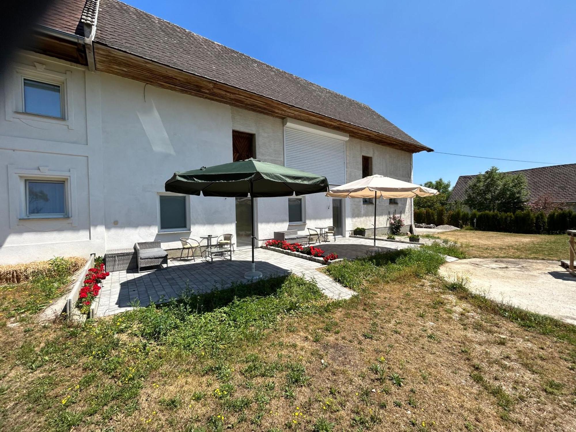 Babsi Appartments - Leben Am Land Wels Exterior foto